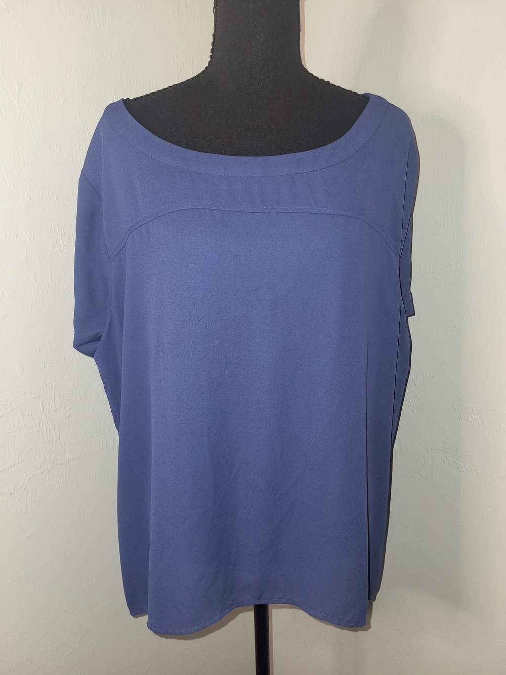 LOFT Blue Scoop Neck Short Sleeve Top